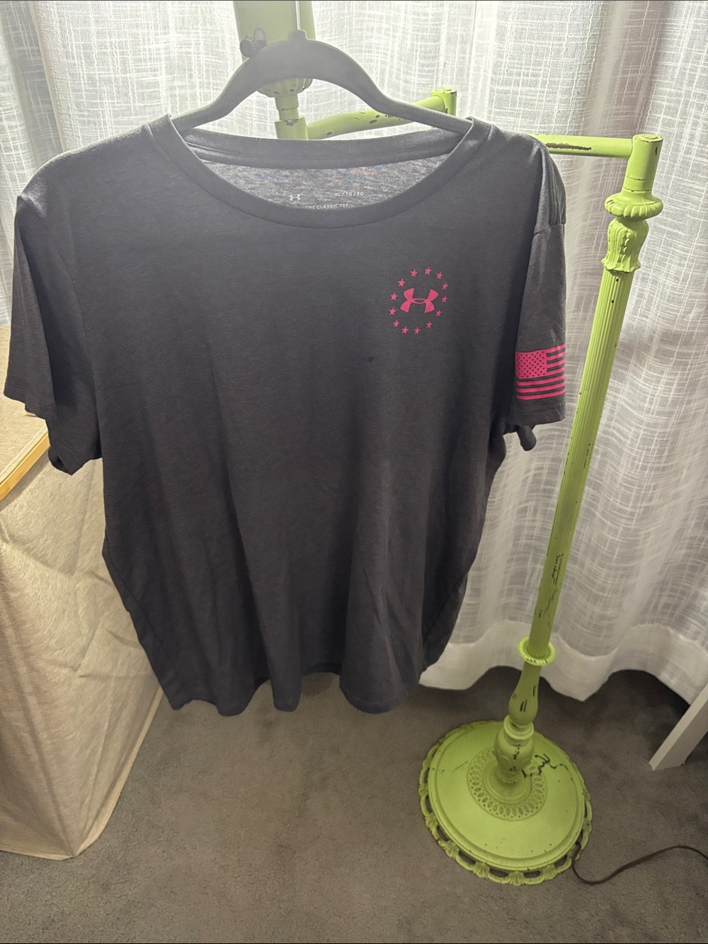 Under Armour Heather Gray Tee with Hot Pink Flag Detail